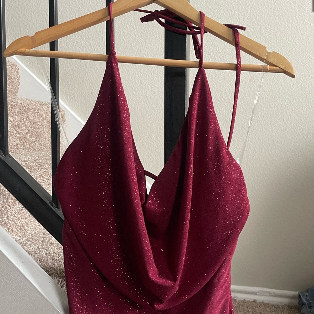 Elegant Burgundy Glitter Crop Top
